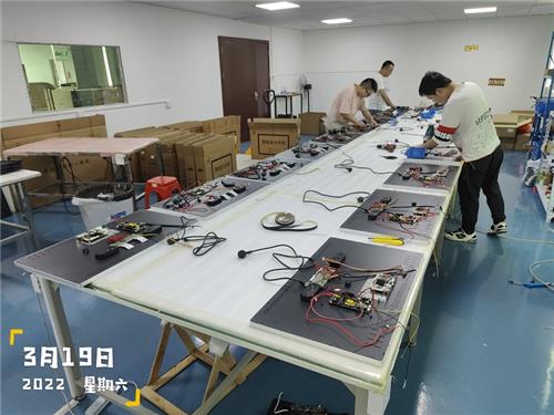 【生产日常】40台32寸壁挂广告机，批量生产